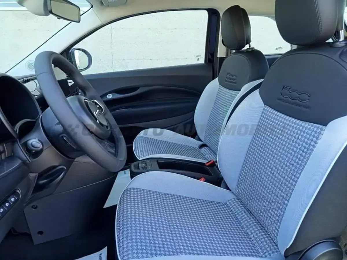 Nuova Fiat 500 65 CV (47 kW) 2026 Nero Berlina