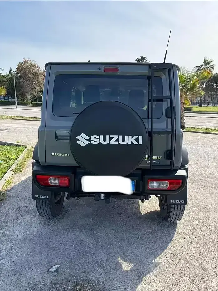 Usata Suzuki Jimny 2019 Grigio SUV