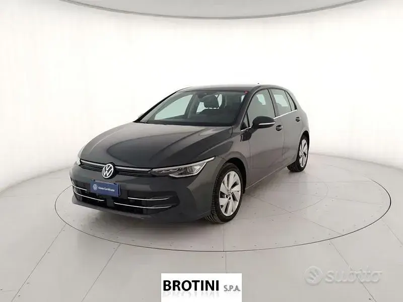 Usata VW Golf VIII Style 150 CV (110 kW) 2025 Berlina