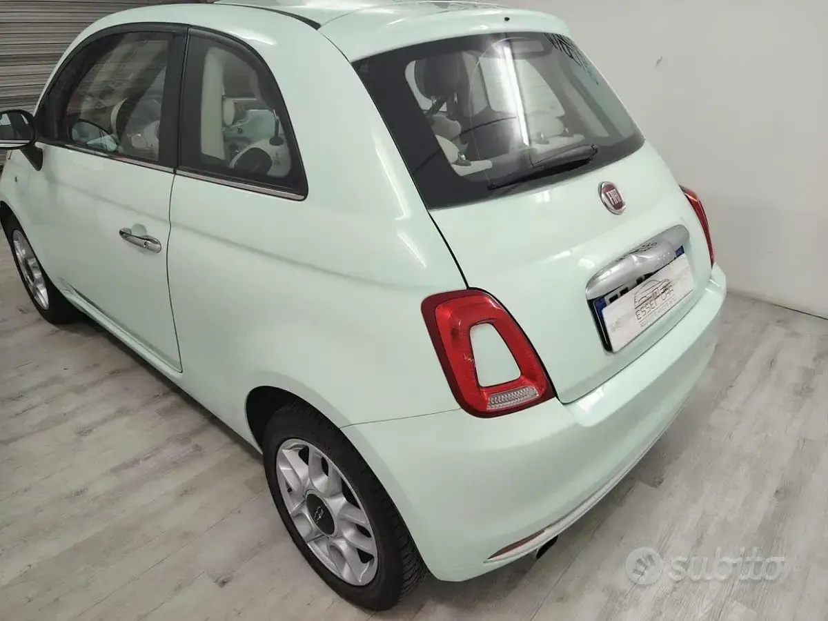 Usata Fiat 500 Mirror 69 CV (50 kW) 2019 Azzurro Utilitaria