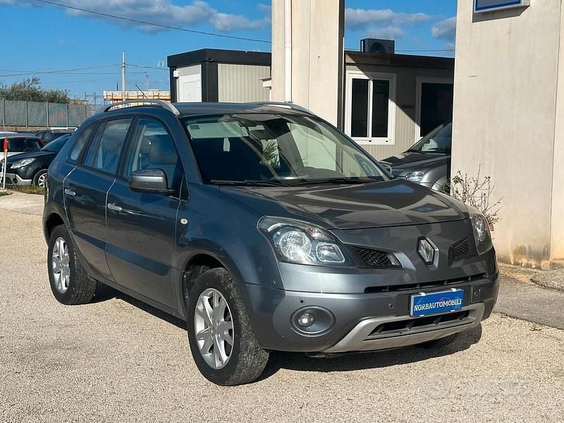 Usata Renault Koleos Dynamique 150 CV (110 kW) 2009 Grigio SUV