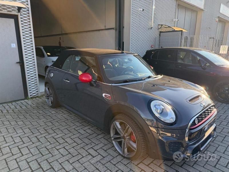 Usata Mini John Cooper Works Cabriolet 231 CV (169 kW) 2018 Antracite Cabrio