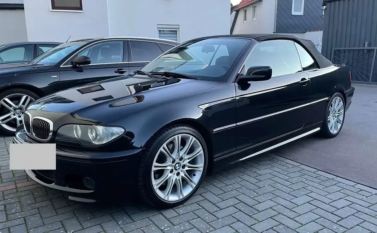 Usata BMW 330 Cabriolet 231 CV (169 kW) 2003 Cabrio