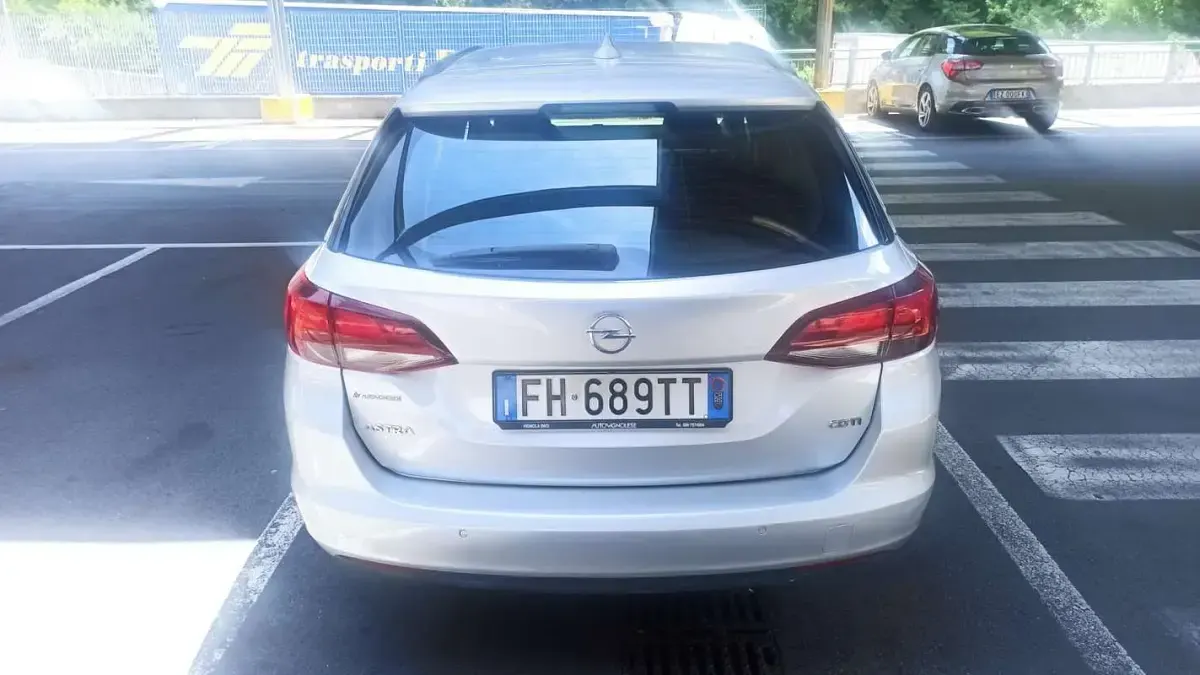 Usata Opel Astra Dynamic 110 CV (80 kW) 2017 Station wagon