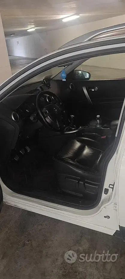 Usata Nissan Qashqai 131 CV (96 kW) 2012 Bianco SUV