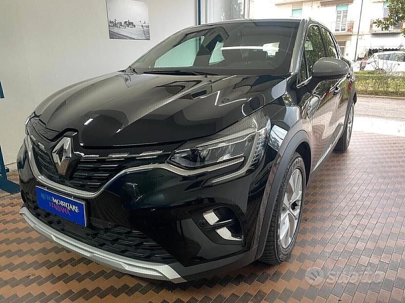 Nero Usata 2020 Renault Captur Intens SUV | 15.490 € (Buon prezzo) - Immagine 1/4
