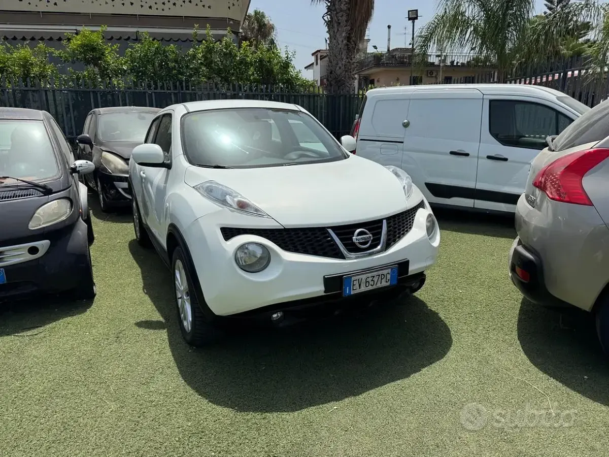 Usata Nissan Juke Acenta 110 CV (80 kW) 2015 Bianco SUV