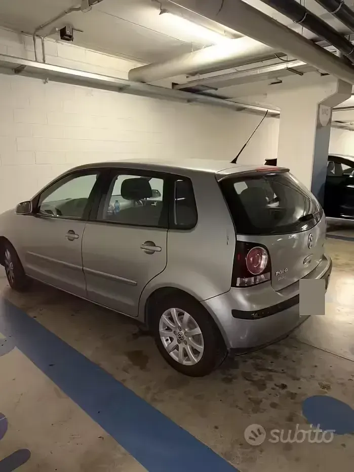 Usata VW Polo 80 CV (58 kW) 2009 Grigio Utilitaria