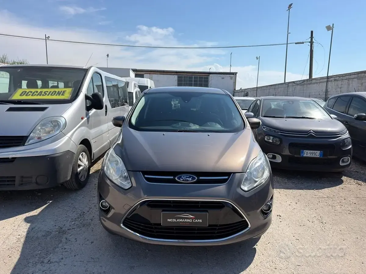 Usata Ford C-MAX Titanium 115 CV (84 kW) 2013 Marrone Monovolume