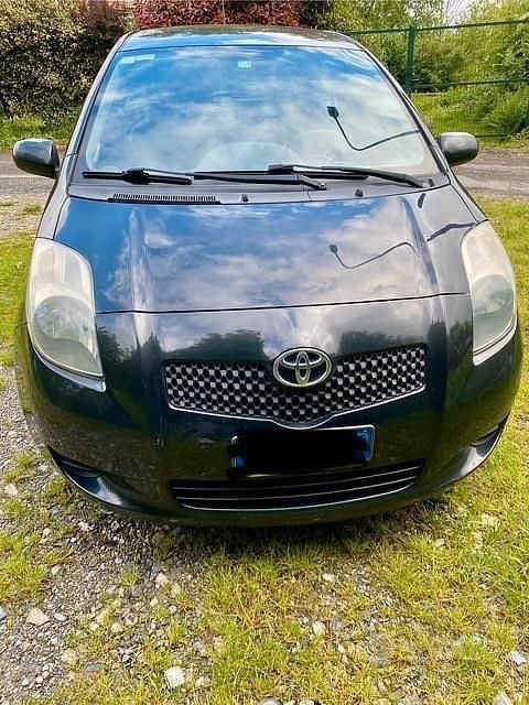 Usata Toyota Yaris 2008 Nero Utilitaria