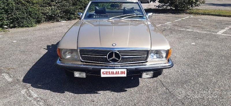 Usata Mercedes SL350 200 CV (147 kW) 1970 Beige / metallizzato Cabrio
