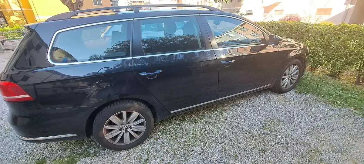 Usata VW Passat Highline 140 CV (102 kW) 2014 Nero Station wagon