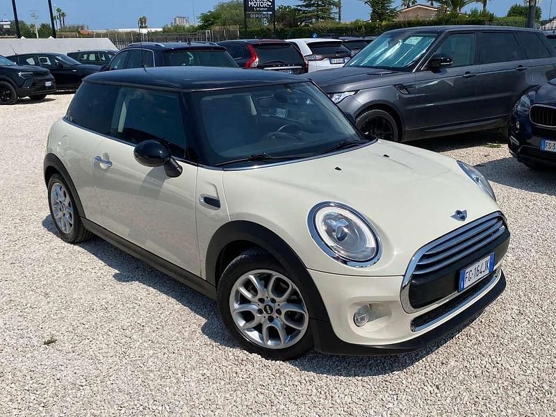 Usata Mini One D Business 95 CV (69 kW) 2016 Bianco Utilitaria