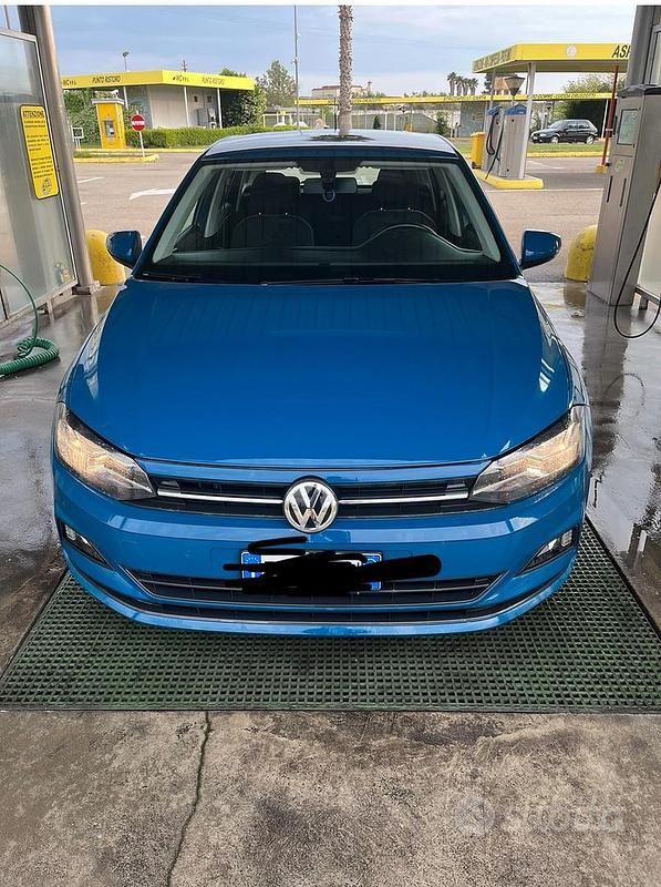 Usata VW Polo 95 CV (69 kW) 2018 Blu Berlina