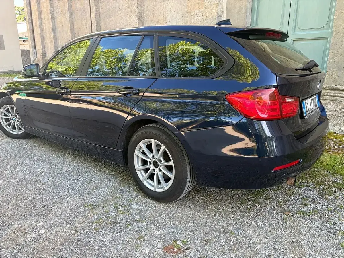 Usata BMW 316 163 CV (119 kW) 2015 Blu Station wagon