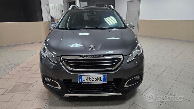 Usata Peugeot 2008 Allure 92 CV (67 kW) 2014 Grigio SUV