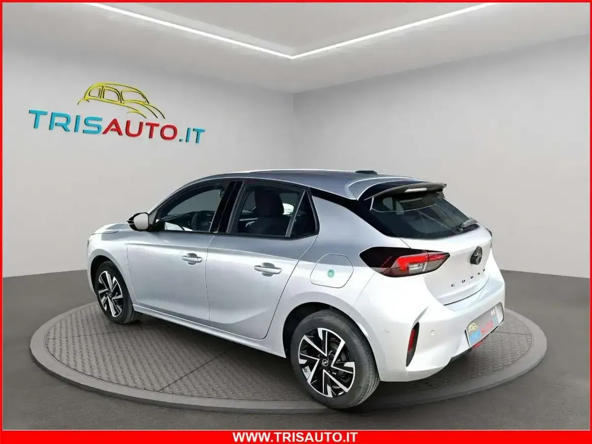 Usata Opel Corsa 101 CV (74 kW) 2025 Bianco Utilitaria