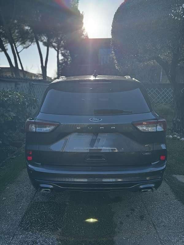 Usata Ford Kuga ST-Line X 224 CV (164 kW) 2023 SUV