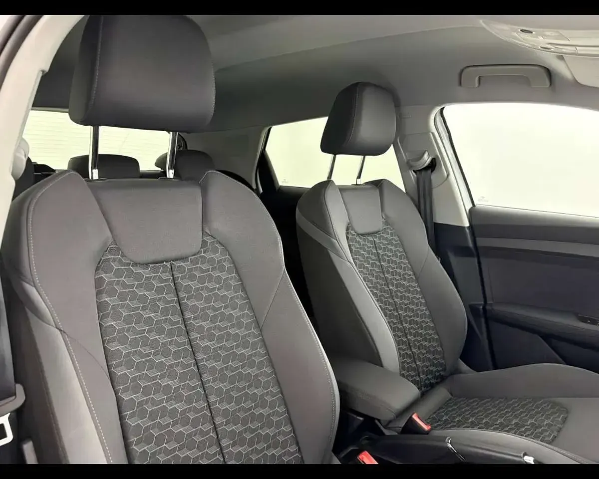Usata Audi A1 Sportback S-Line 116 CV (85 kW) 2025 Bianco ghiaccio / tetto nero m Utilitaria