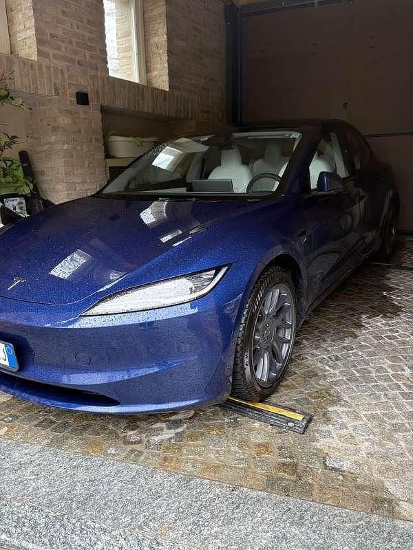 Usata Tesla Model 3 RWD 88 kW (120 CV) 2025 Berlina