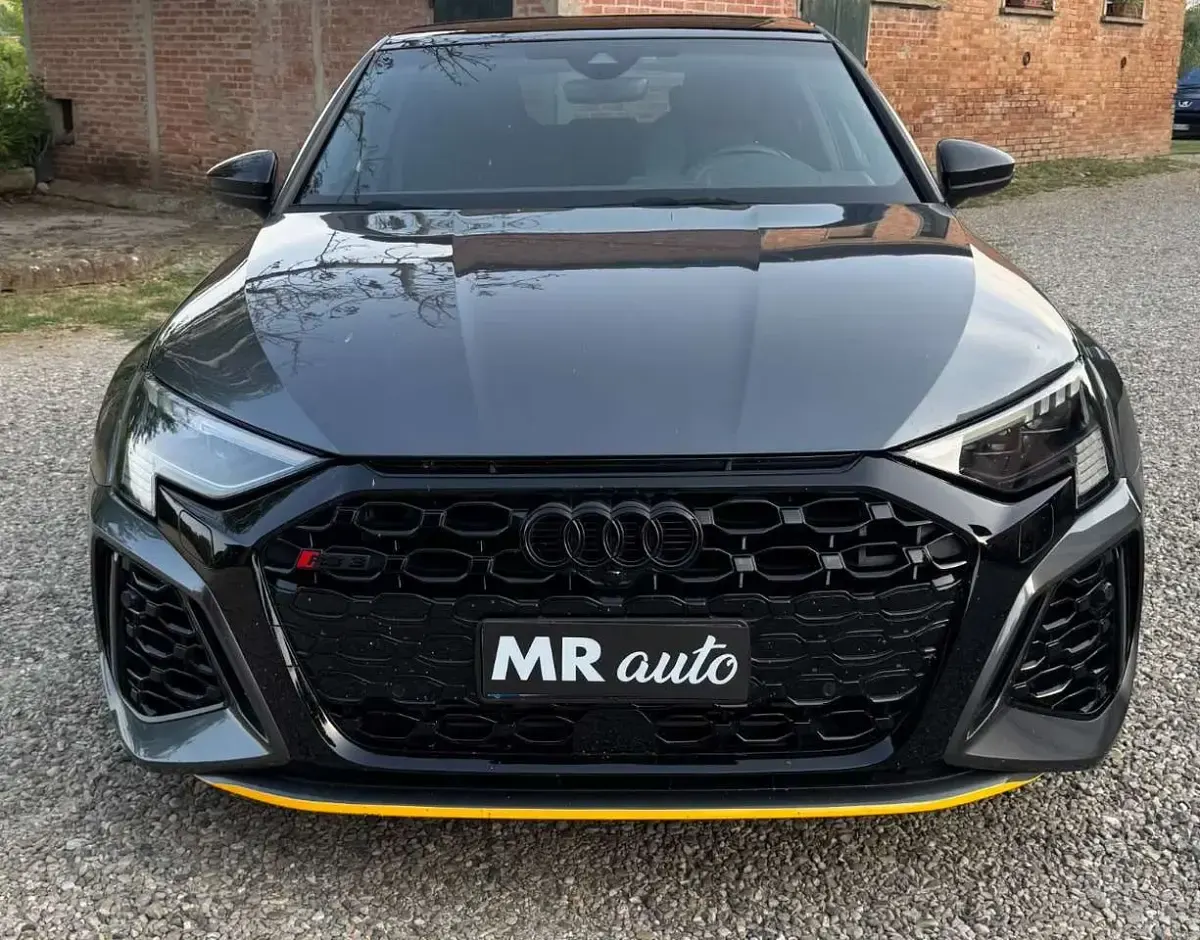 Usata Audi RS3 Comfort 400 CV (294 kW) 2022 Grigio Berlina