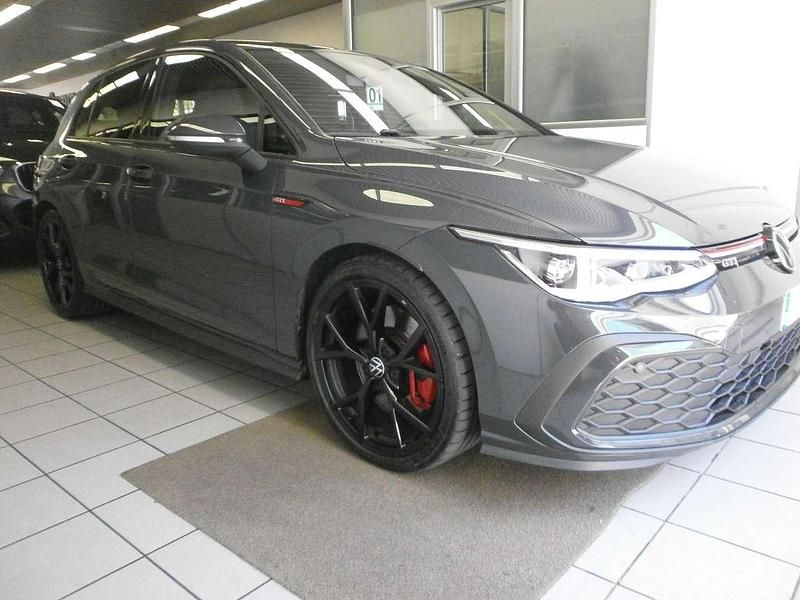 Usata VW Golf VIII GTI 245 CV (180 kW) 2021 Grigio Berlina