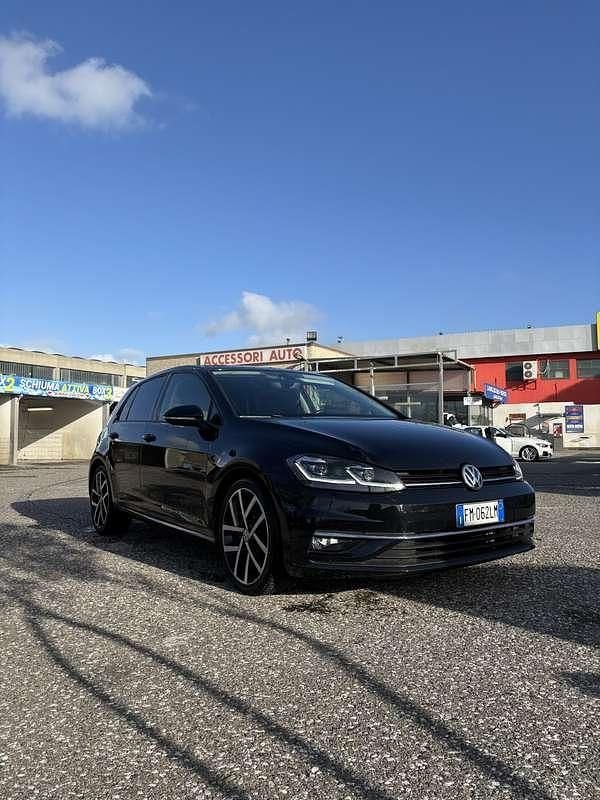 Usata 2018 VW Golf Executive Berlina | 15.000 € (Super prezzo) - Immagine 1/4