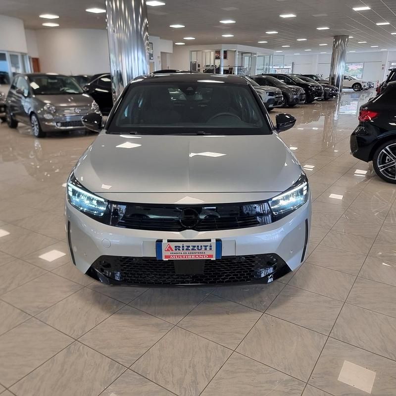 Usata Opel Corsa S 74 CV (54 kW) 2024 Argento Berlina