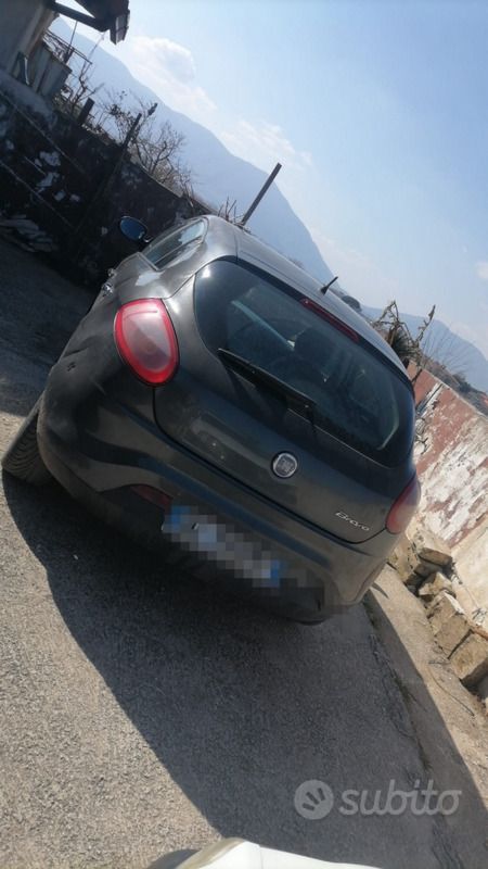 Grigio Usata 2007 Fiat Bravo Due volumi | 1800 € (Cara) - Immagine 1/4