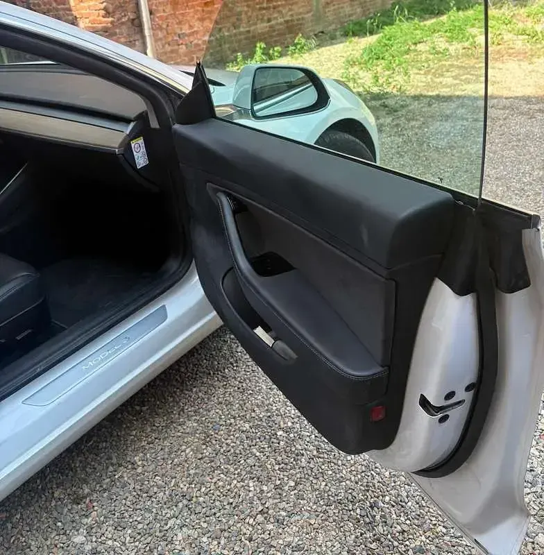Usata Tesla Model 3 Long Range AWD 284 kW (387 CV) 2019 Berlina