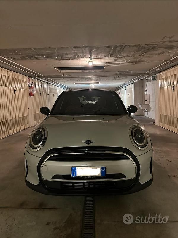 Bianco Usata 2022 Mini Cooper Utilitaria | 23.000 € (Buon prezzo) - Immagine 1/4