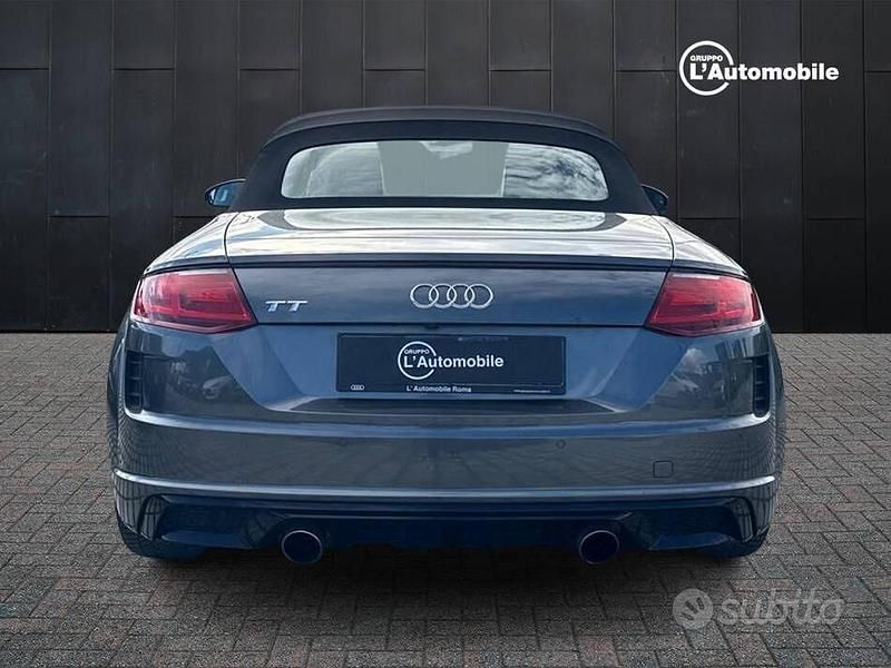 Usata Audi TT Roadster Ambiente 197 CV (144 kW) 2019 Grigio Cabrio