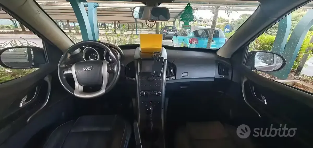 Usata Mahindra XUV500 140 CV (102 kW) 2018 SUV