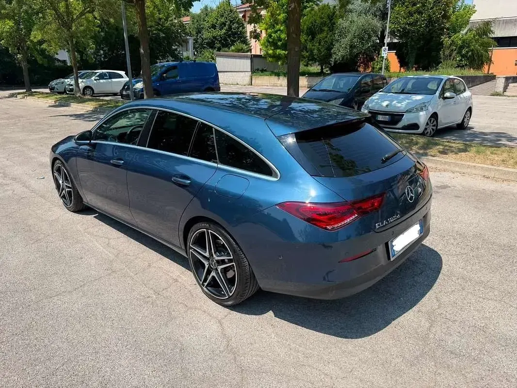 Usata Mercedes CLA180 Shooting Brake 116 CV (85 kW) 2022 Station wagon