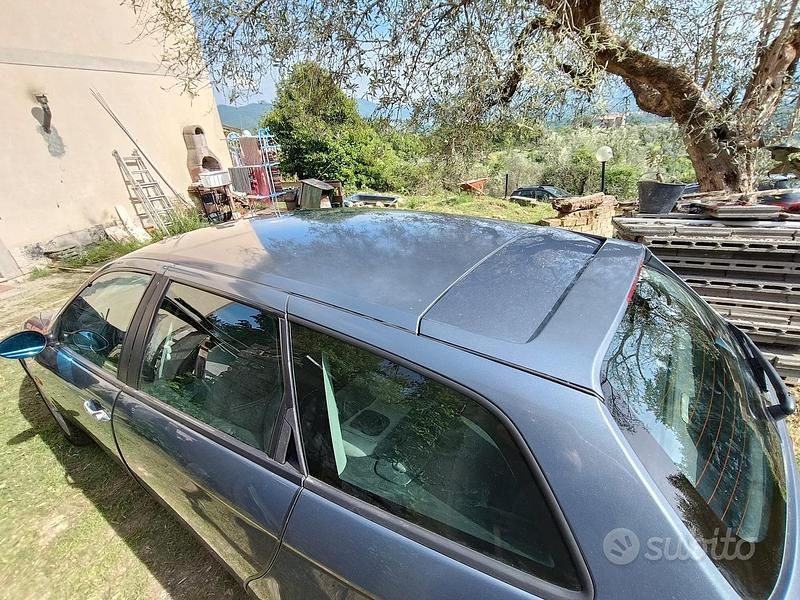 Usata Alfa Romeo 156 140 CV (102 kW) 2003 Grigio Berlina