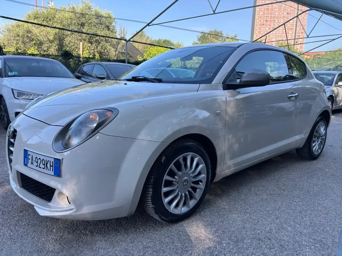 Usata Alfa Romeo MiTo 85 CV (62 kW) 2015 Utilitaria