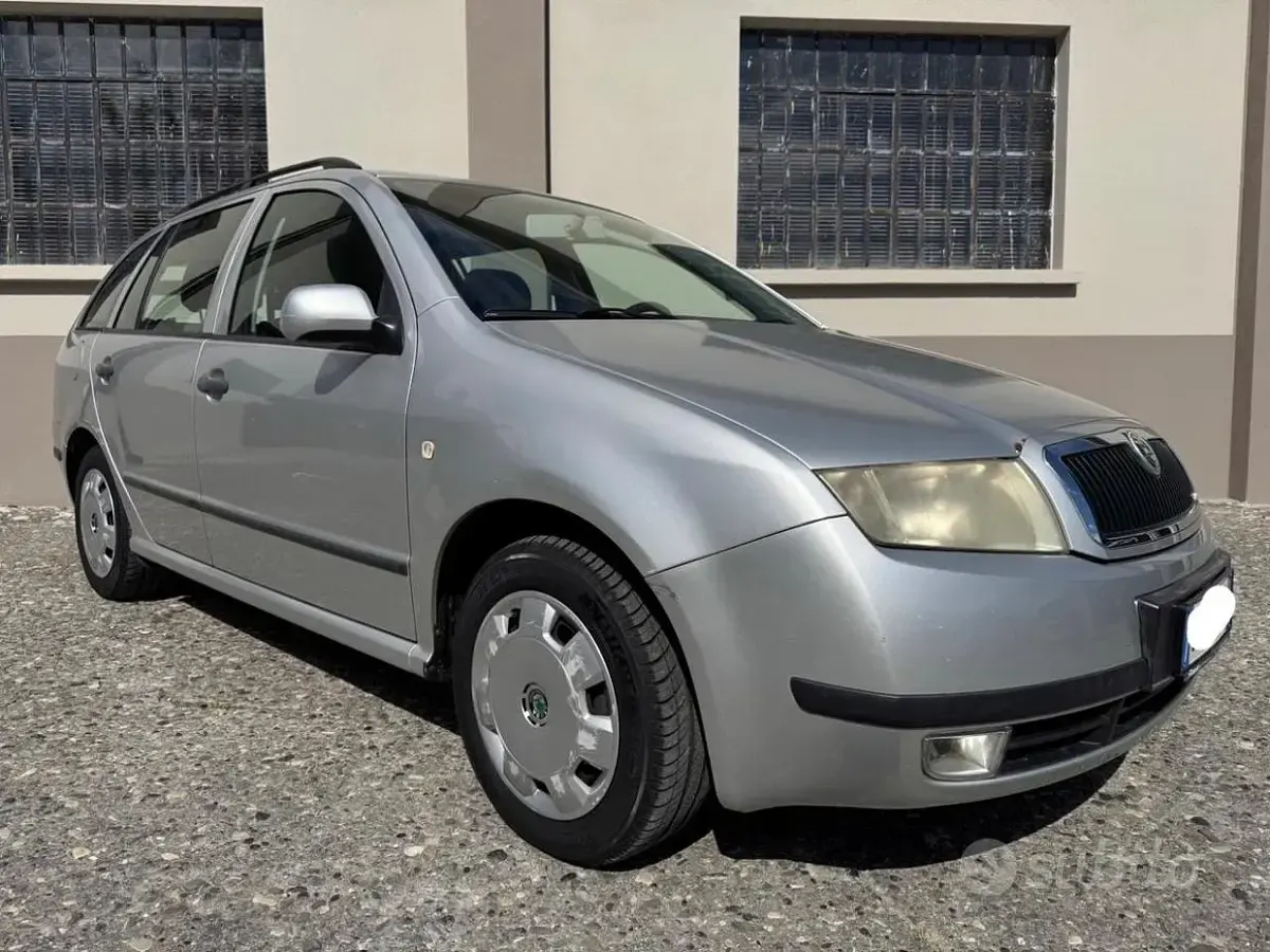 Usata Skoda Fabia Style 69 CV (50 kW) 2008 Grigio Station wagon