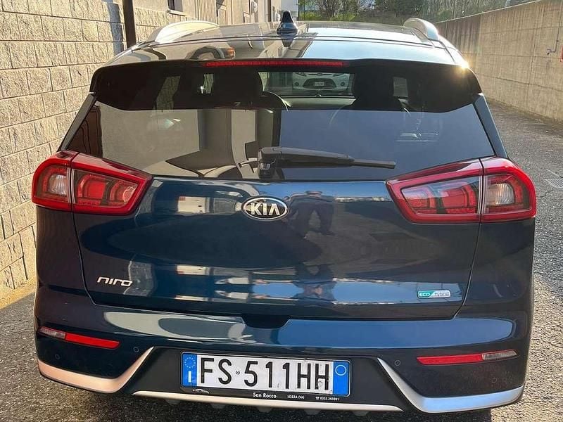 Usata Kia Niro Style 141 CV (103 kW) 2018 Blu/azzurro SUV