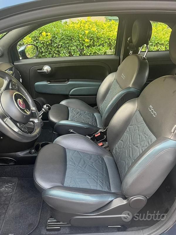 Usata Fiat 500 Lounge 70 CV (51 kW) 2021 Blu Utilitaria