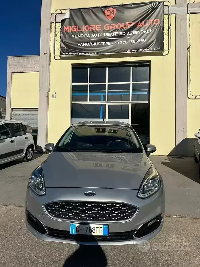 Usata Ford Fiesta Vignale 85 CV (62 kW) 2018 Grigio Utilitaria