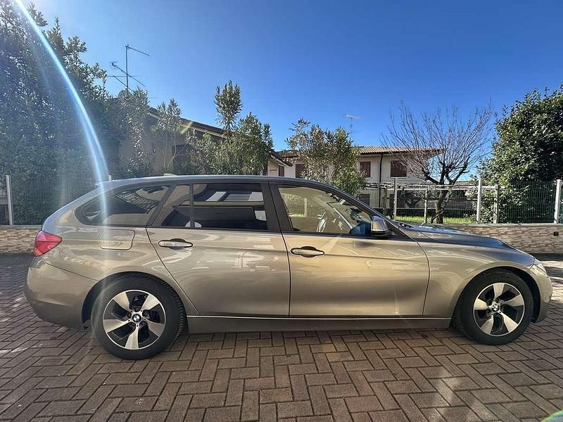 Usata BMW 320 Efficient Dynamics 163 CV (119 kW) 2015 Beige Station wagon