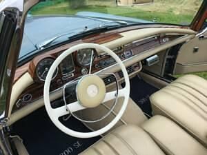 Usata Mercedes 300 SE 170 CV (125 kW) 1966 Blu Cabrio