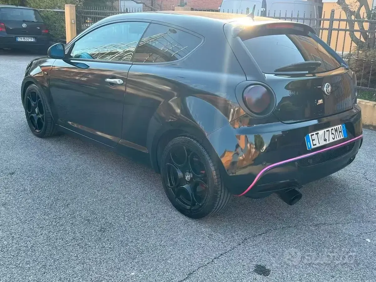 Usata Alfa Romeo MiTo Distinctive 120 CV (88 kW) 2013 Nero Utilitaria