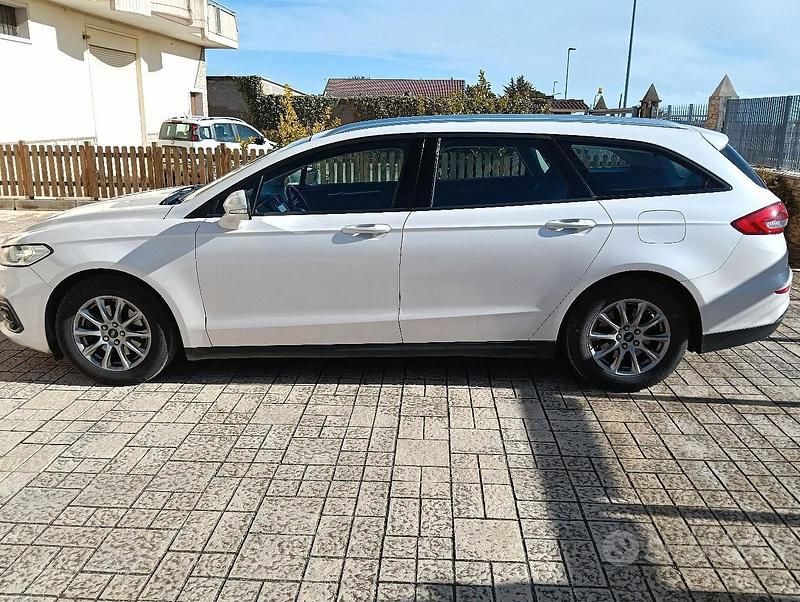 Occasion Ford Mondeo Business Edition 150 ch (110 kW) 2019 Blanc Break