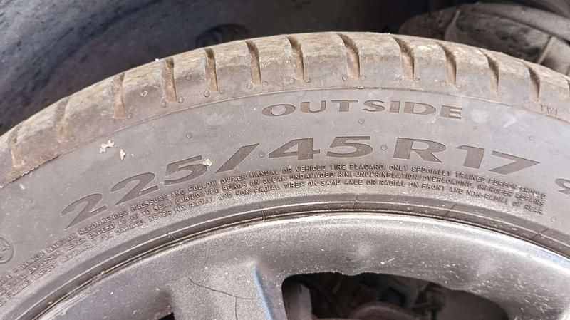 Usata Mercedes C220 143 CV (105 kW) 2002 Blu/azzurro Coupé