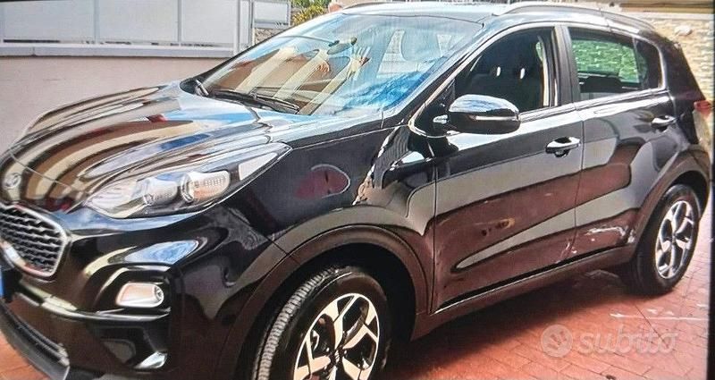Usata Kia Sportage 115 CV (84 kW) 2019 Nero SUV