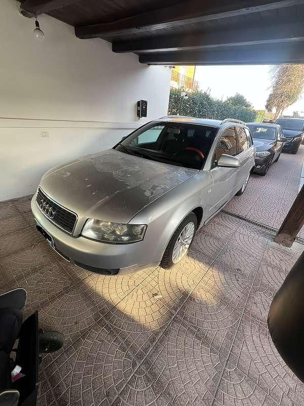 Usata Audi A4 131 CV (96 kW) 2004 Grigio Station wagon