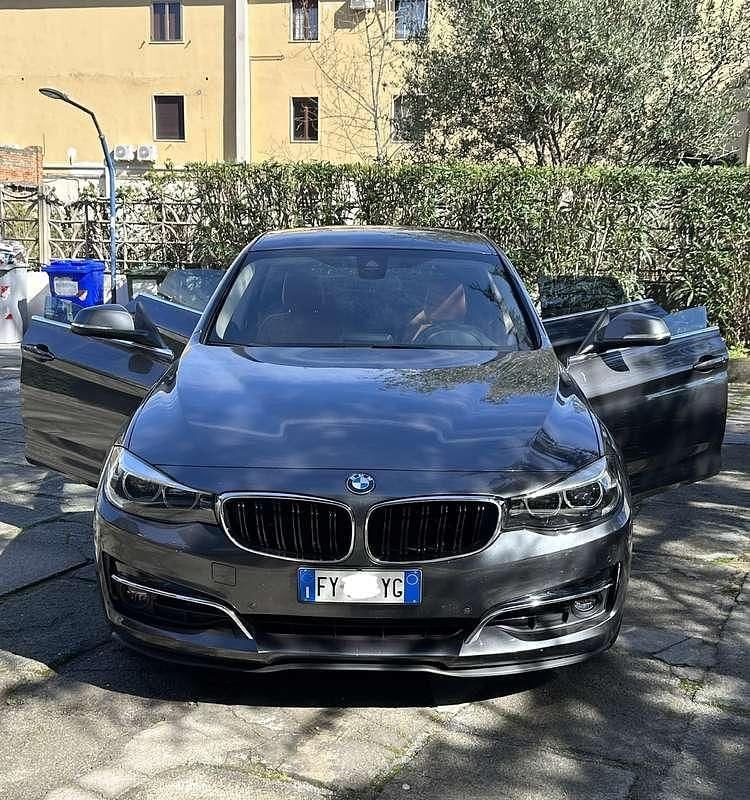 Usata BMW 318 Gran Turismo Luxury Line 150 CV (110 kW) 2019 Berlina