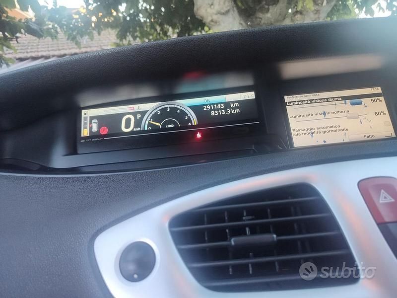 Usata Renault Grand Scénic III 150 CV (110 kW) 2010 Monovolume