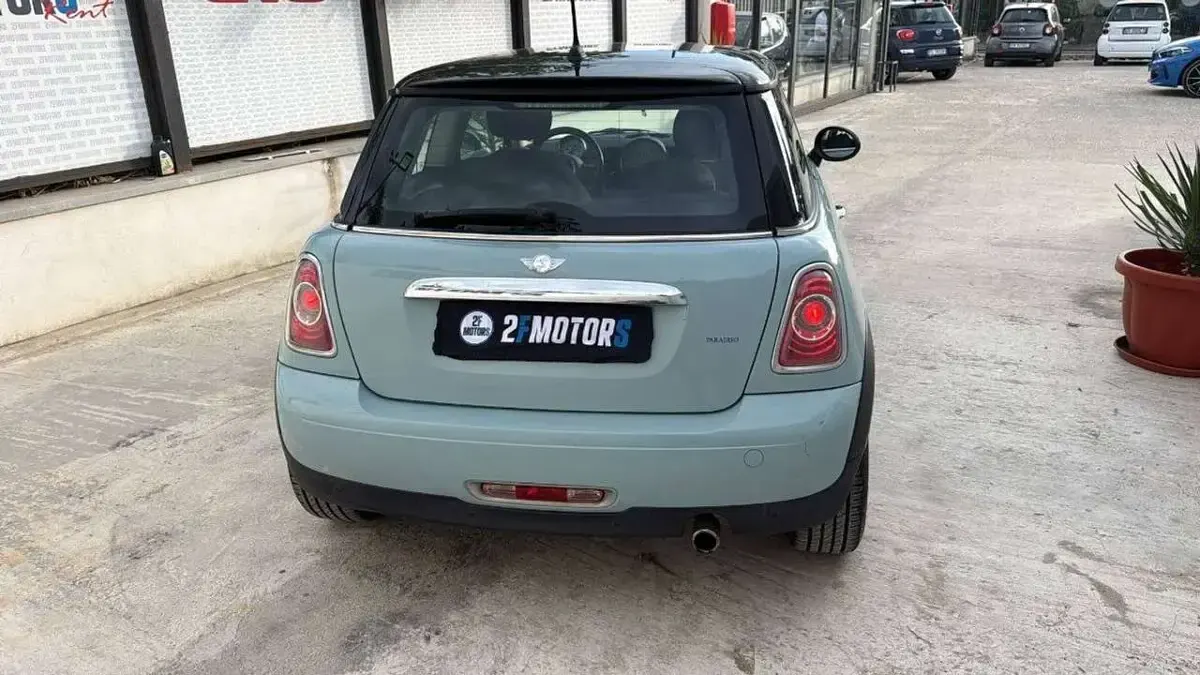 Usata Mini ONE 75 CV (55 kW) 2011 Blu/azzurro Utilitaria